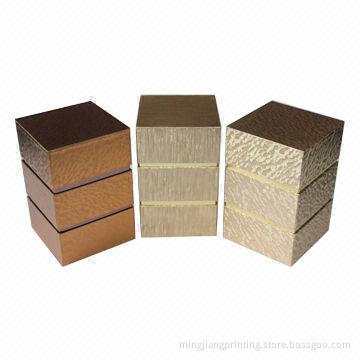 Box Set with Customized Designs and Logos Welcomed